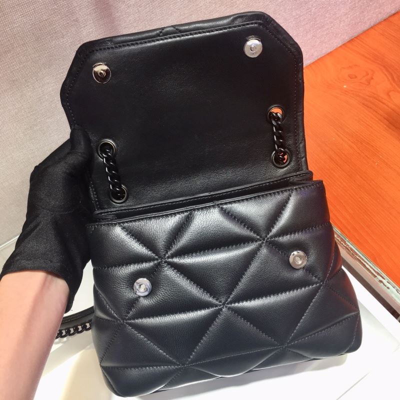 Pra*a hobo bags